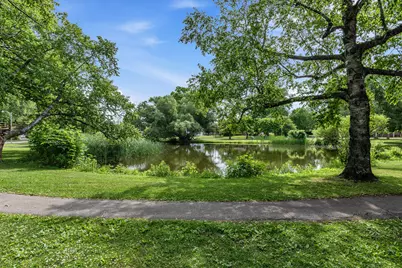 215 W Saveland Ave, Milwaukee, WI 53207 - Photo 36
