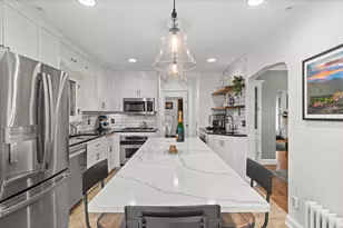 4314 N Ardmore Ave, Shorewood, WI 53211 - Photo 4