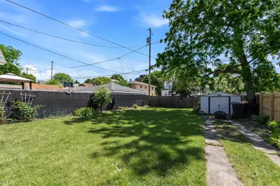 2034 S 83rd St, West Allis, WI 53219 - Photo 14
