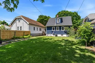 2034 S 83rd St, West Allis, WI 53219 - Photo 16