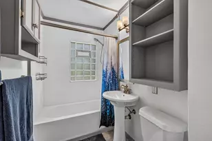2034 S 83rd St, West Allis, WI 53219 - Photo 6
