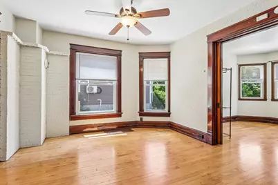1660 N Marshall St #1, Milwaukee, WI 53202 - Photo 16