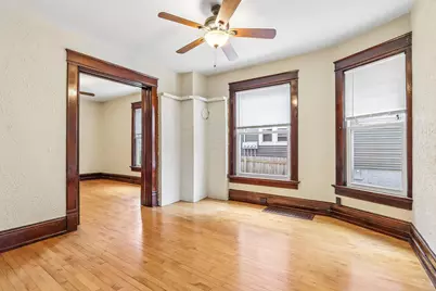 1660 N Marshall St #1, Milwaukee, WI 53202 - Photo 14