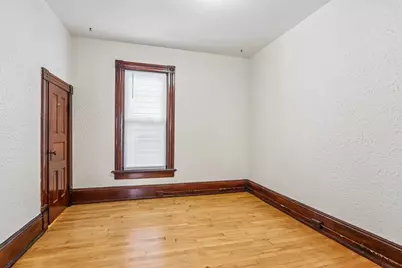 1660 N Marshall St #1, Milwaukee, WI 53202 - Photo 24