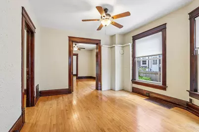 1660 N Marshall St #1, Milwaukee, WI 53202 - Photo 18
