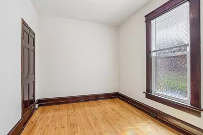 1660 N Marshall St #1, Milwaukee, WI 53202 - Photo 32