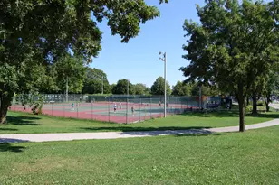2009 N Prospect Ave, Milwaukee, WI 53202 - Photo 38