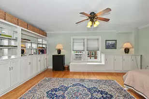 2009 N Prospect Ave, Milwaukee, WI 53202 - Photo 22