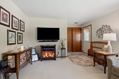 4006 S 18th St, Sheboygan, WI 53081 - Photo 8