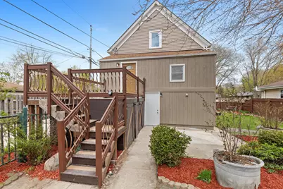 1637  Maple St, South Milwaukee, WI 53172 - Photo 16