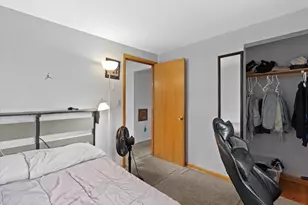 2728 N Carlton Pl, Milwaukee, WI 53210 - Photo 22