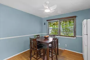 2728 N Carlton Pl, Milwaukee, WI 53210 - Photo 12