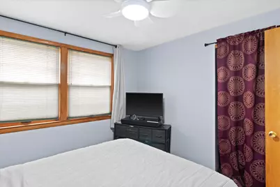 2728 N Carlton Pl #2730, Milwaukee, WI 53210 - Photo 14
