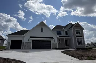 N66W21225 Sweet Clover Dr, Menomonee Falls, WI 53051 - Photo 1