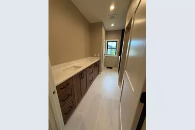 W208N16278  Renee Way, Jackson, WI 53037 - Photo 18