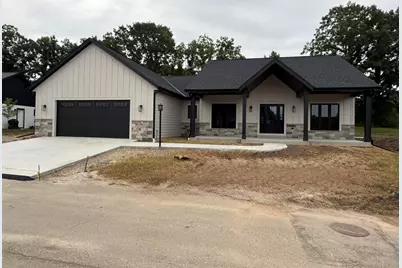W208N16278  Renee Way, Jackson, WI 53037 - Photo 1