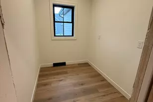 W208N16278 Renee Way, Jackson, WI 53037 - Photo 6