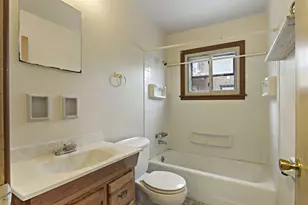 6823 W Wedgewood Dr, Milwaukee, WI 53220 - Photo 14