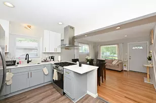 6476 N 84th St, Milwaukee, WI 53224 - Photo 8