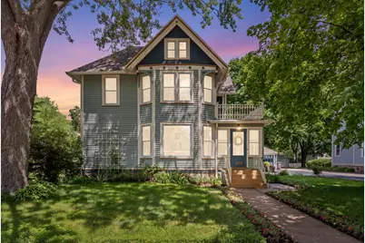 520 W Wisconsin Ave, Oconomowoc, WI 53066 - Photo 2