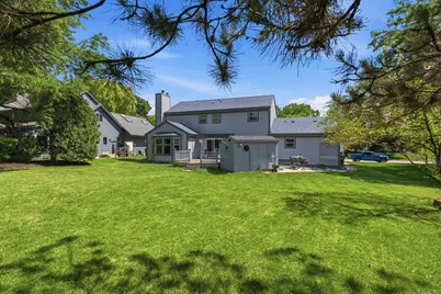 1232  Cavalier Dr, Waukesha, WI 53186 - Photo 24
