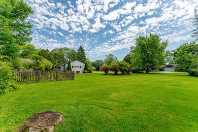 834 E Glencoe Pl, Bayside, WI 53217 - Photo 34
