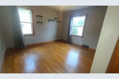 3434  1st Ave, Racine, WI 53402 - Photo 8