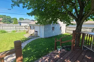 3434 1st Ave, Racine, WI 53402 - Photo 10