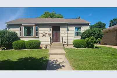 3434  1st Ave, Racine, WI 53402 - Photo 1