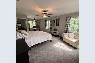 N2436  Shore View Dr, Lake Geneva, WI 53147 - Photo 30