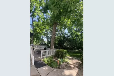 N2436  Shore View Dr, Lake Geneva, WI 53147 - Photo 8