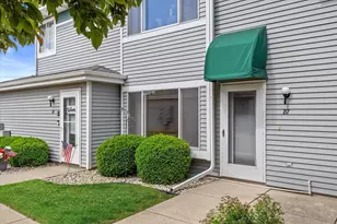 6755 Mariner Dr, Racine, WI 53406 - Photo 22