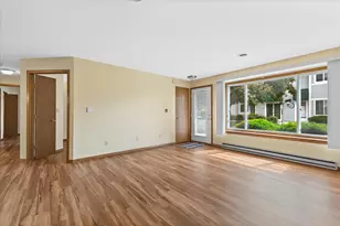 6755 Mariner Dr, Racine, WI 53406 - Photo 6