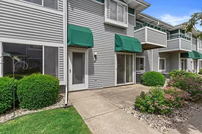 6755  Mariner Dr #7, Racine, WI 53406 - Photo 1