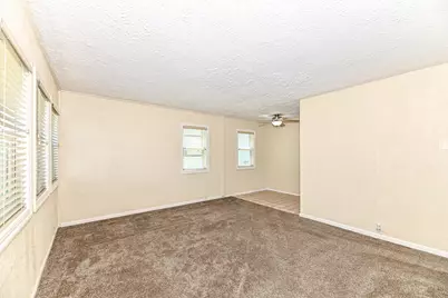 3409 S 20th St, Milwaukee, WI 53215 - Photo 6