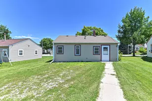 3409 S 20th St, Milwaukee, WI 53215 - Photo 26