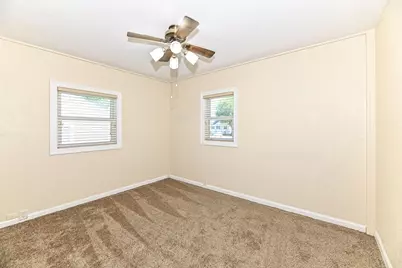 3409 S 20th St, Milwaukee, WI 53215 - Photo 16