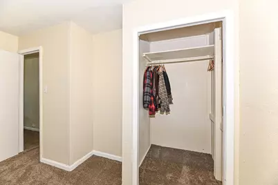 3409 S 20th St, Milwaukee, WI 53215 - Photo 18