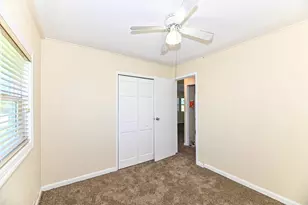 3409 S 20th St, Milwaukee, WI 53215 - Photo 20