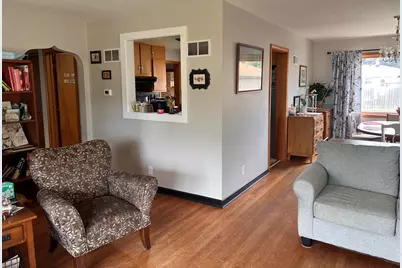 2112  26th St, Kenosha, WI 53140 - Photo 6