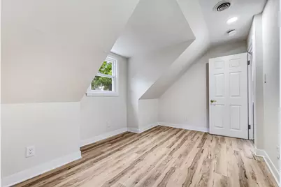 5169 N 63rd St, Milwaukee, WI 53218 - Photo 14
