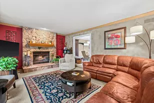 9411 41st Ave, Pleasant Prairie, WI 53158 - Photo 12