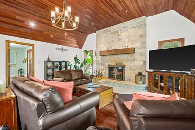 515  Pebble Creek Pass, Wales, WI 53183 - Photo 24