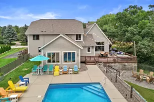 515 Pebble Creek Pass, Wales, WI 53183 - Photo 1