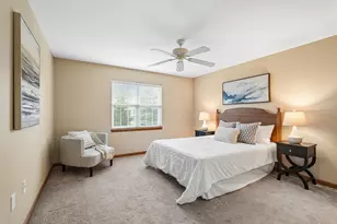 W241N5694 Birchwood Ln, Sussex, WI 53089 - Photo 16