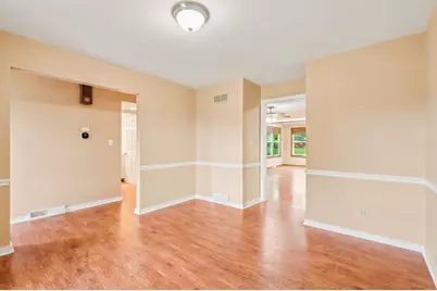 3971 S 118th St, Greenfield, WI 53228 - Photo 28
