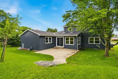 3971 S 118th St, Greenfield, WI 53228 - Photo 20