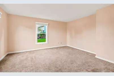 3971 S 118th St, Greenfield, WI 53228 - Photo 40