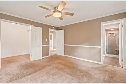 3971 S 118th St, Greenfield, WI 53228 - Photo 36