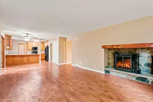 3971 S 118th St, Greenfield, WI 53228 - Photo 4